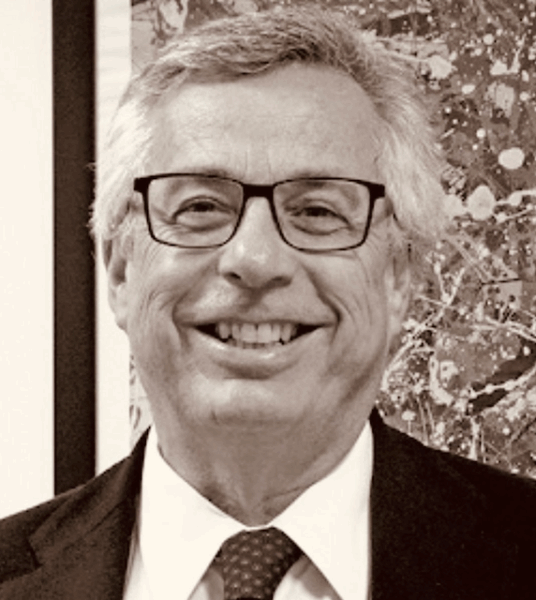 Congratulazioni al Prof. Alberto Siracusano 1