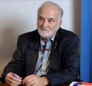 "I social e lo smartphone minacciano l'identità degli adolescenti" di F. De Masi. Il Corriere della Sera, 1/6/2025